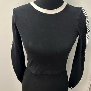 Forever 21 Black Cropped Top